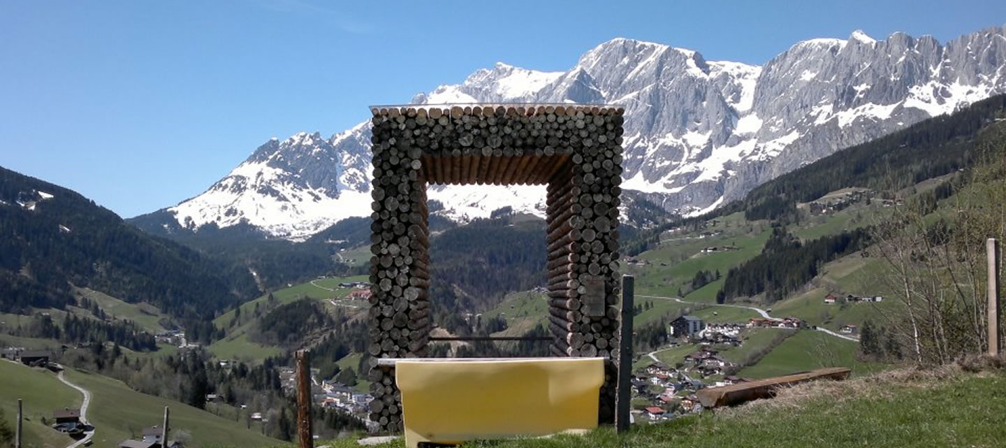 Skulptur Tor zum Hochkönig - Paussenberg Galerie in Mühlbach am Hochkönig