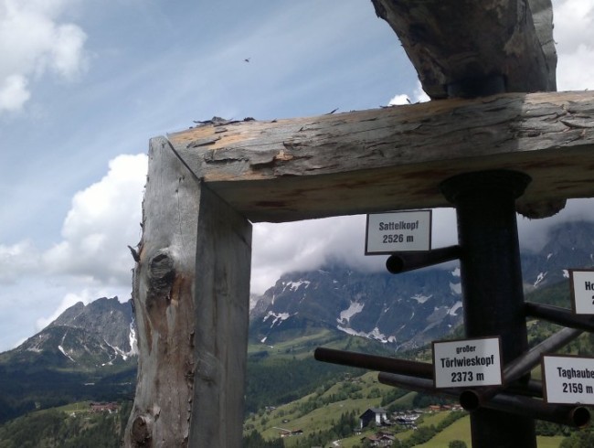 Skulptur "Die Einsicht für die bessere Aussicht"